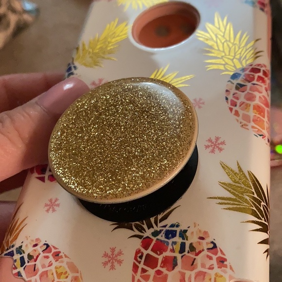 iPhone SE Phone Case Bundle with glitter popsockets - Picture 2 of 6